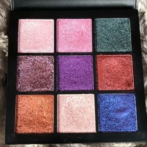 Huda Beauty Gemstone Obsessions Palette
